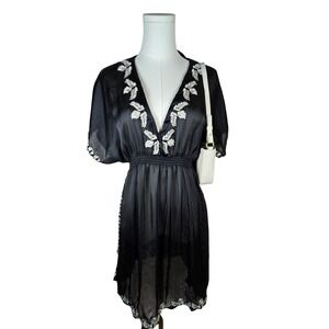 Y2K Twentyone Black Dress Embroidered V Neck Short Sleeve Mini Dress Size‎ S